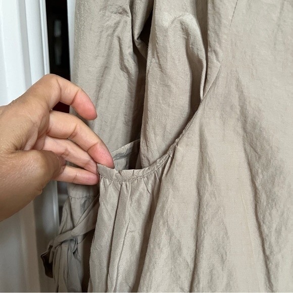 On Parle De Vous Ruffled Neck Belted Trench-coat in Beige XL - Picture 14 of 16